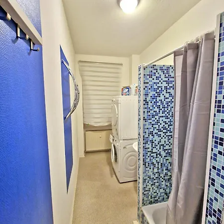 Happyside O Monteure O Zentrumsnah O Wlan O 6 Einzelbetten Leipzig