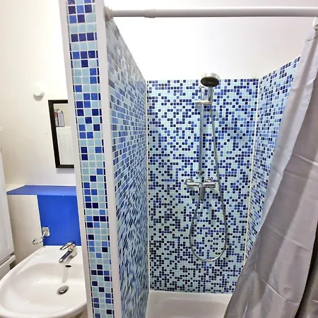 Happyside O Monteure O Zentrumsnah O Wlan O 6 Einzelbetten Apartamento