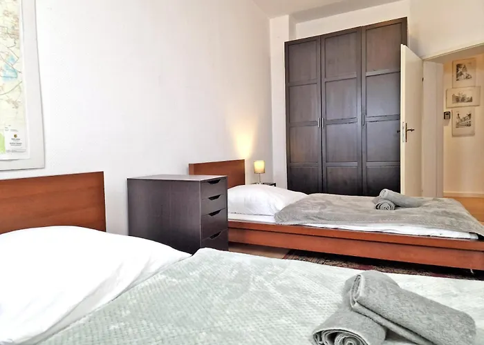 Happyside O Monteure O Zentrumsnah O Wlan O 6 Einzelbetten Apartment Leipzig