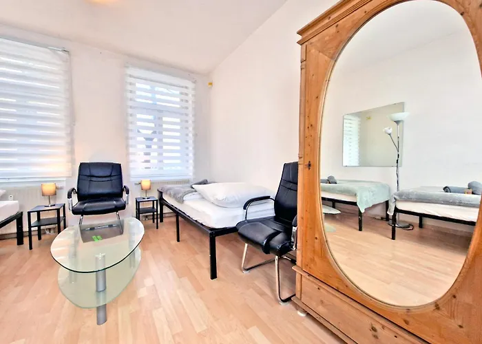 Apartment Happyside O Monteure O Zentrumsnah O Wlan O 6 Einzelbetten *