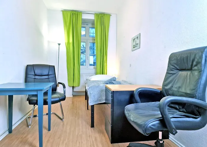 Happyside O Monteure O Zentrumsnah O Wlan O 6 Einzelbetten Apartment *