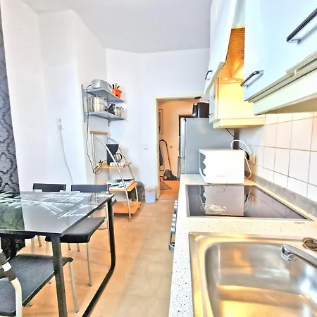 Happyside O Monteure O Zentrumsnah O Wlan O 6 Einzelbetten * Leipzig