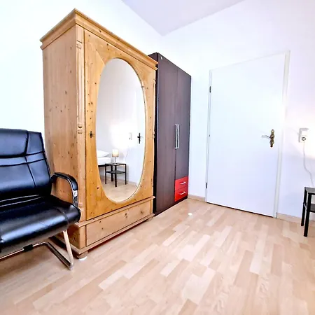 Happyside O Monteure O Zentrumsnah O Wlan O 6 Einzelbetten Appartement Leipzig