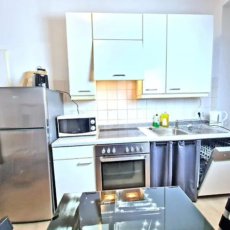 Апартаменты Happyside O Monteure O Zentrumsnah O Wlan O 6 Einzelbetten *